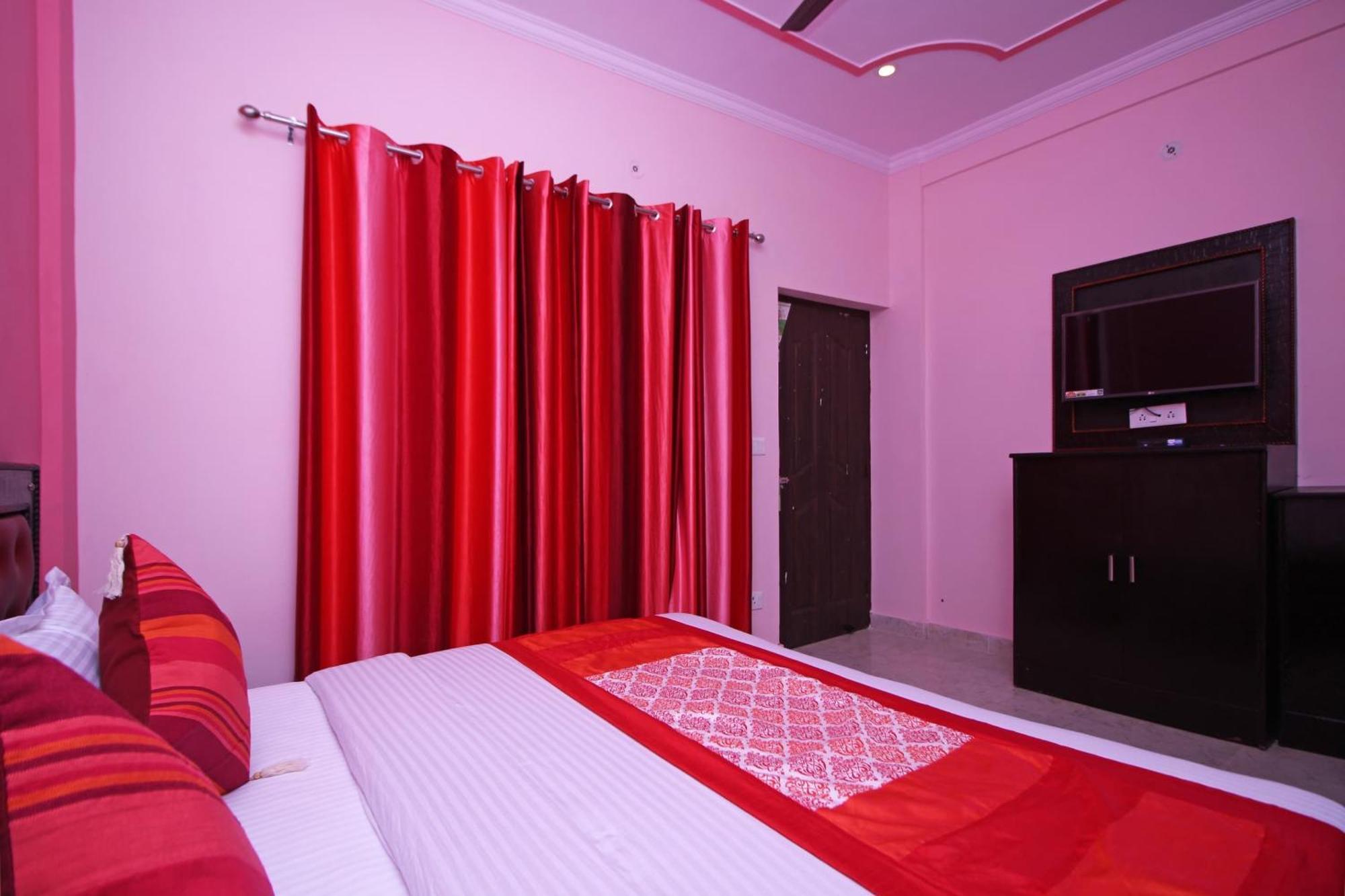 Hotel O Kempty Lake Adventure Resort Mussoorie Kültér fotó