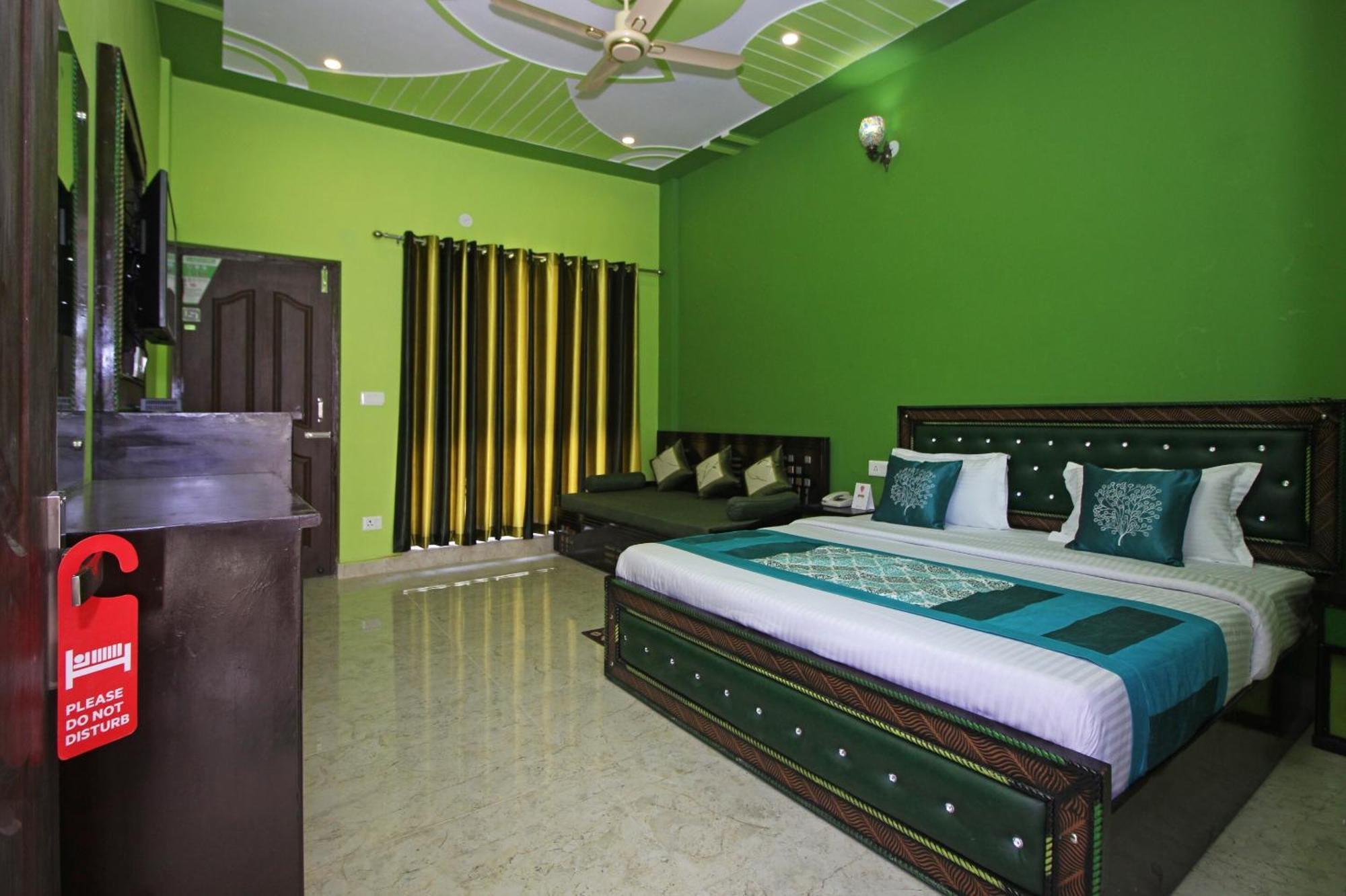 Hotel O Kempty Lake Adventure Resort Mussoorie Kültér fotó
